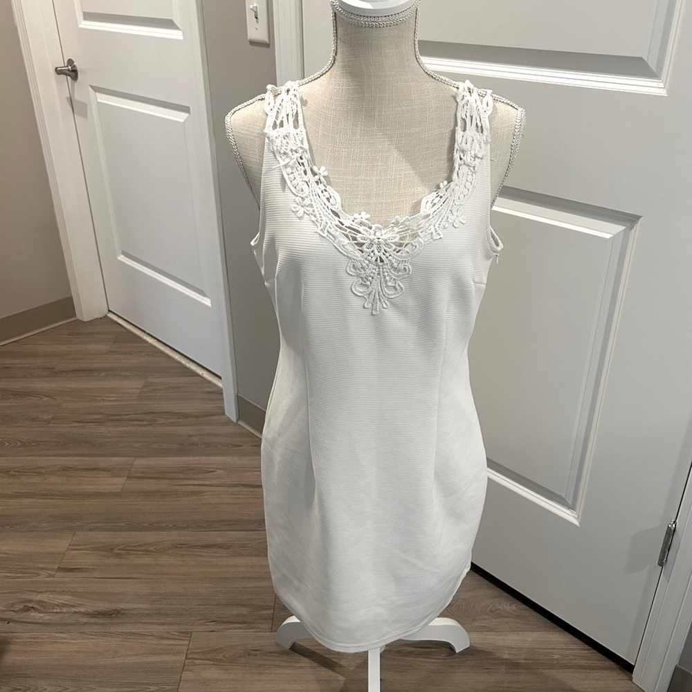 Women’s White Dress - Medium - lace detail